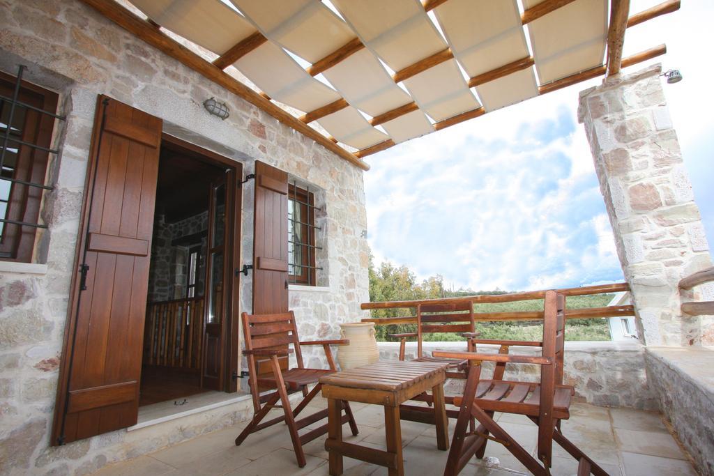 Lithos Traditional Guest Houses 크시로캄보스 객실 사진